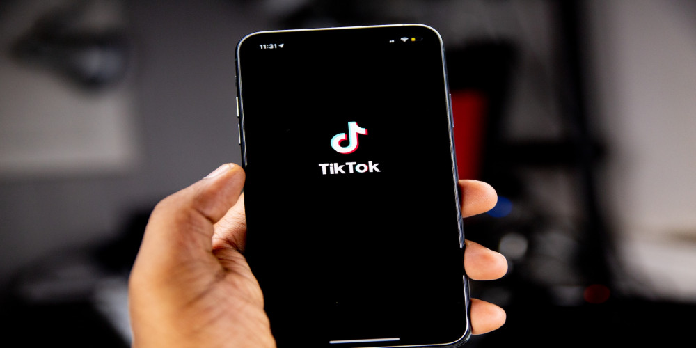 Essential TikTok Tips and Tricks for Boosting Your Online Presence image